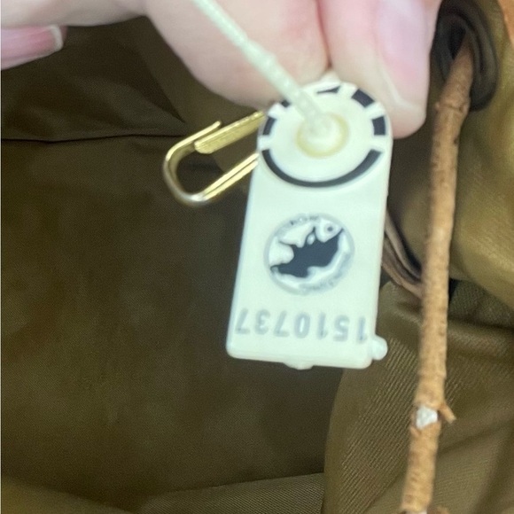 Hunting World Plaid Bucket Bag - Picture 12 of 13